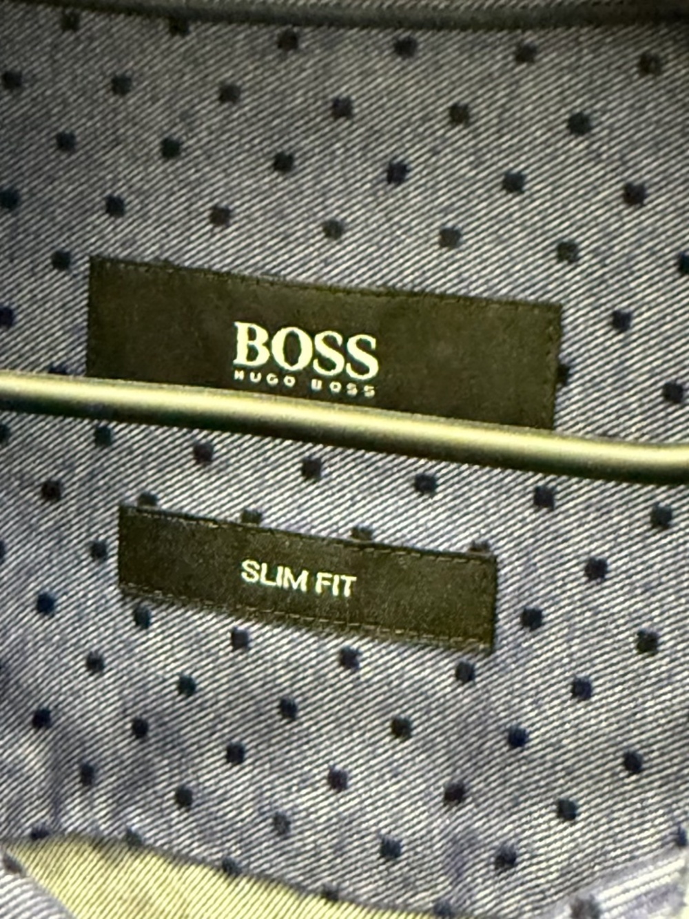 HUGO BOSS SLIM FIT SMALL SIZE DRESSY SHIRT